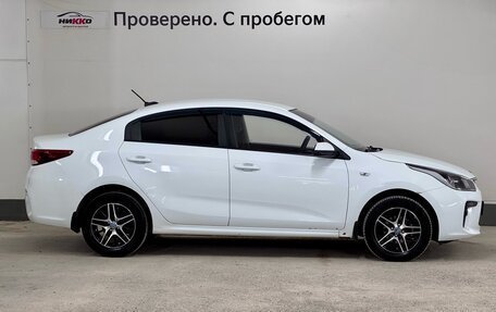 KIA Rio IV, 2017 год, 900 000 рублей, 3 фотография
