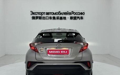 Toyota C-HR I рестайлинг, 2022 год, 1 999 999 рублей, 2 фотография