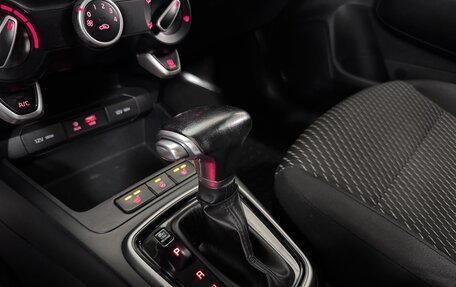KIA Rio IV, 2017 год, 900 000 рублей, 16 фотография