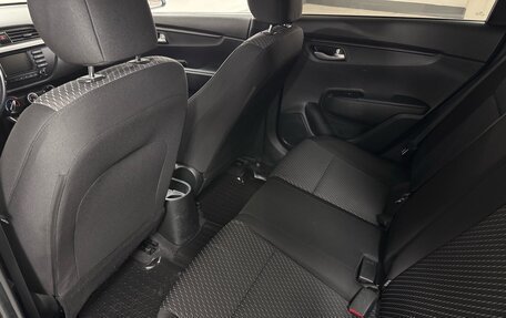 KIA Rio IV, 2017 год, 900 000 рублей, 18 фотография