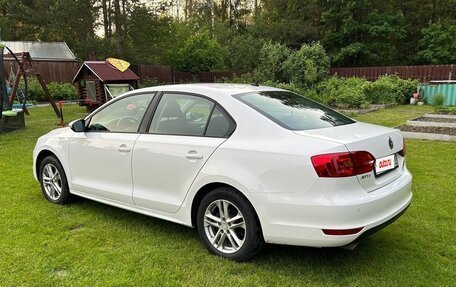 Volkswagen Jetta VI, 2014 год, 990 000 рублей, 5 фотография