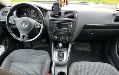 Volkswagen Jetta VI, 2014 год, 990 000 рублей, 9 фотография