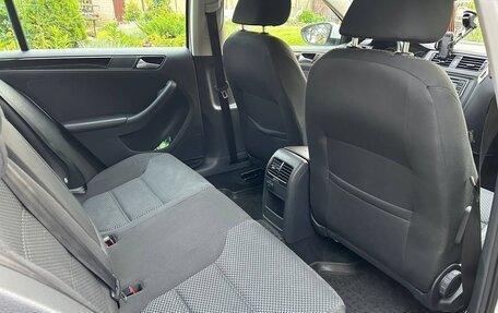 Volkswagen Jetta VI, 2014 год, 990 000 рублей, 8 фотография