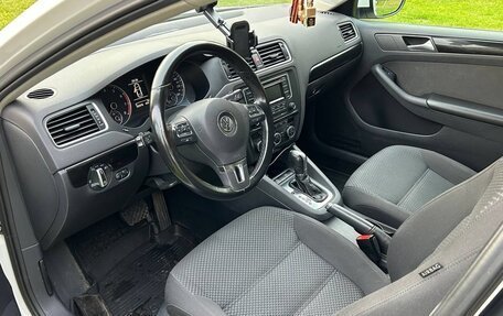 Volkswagen Jetta VI, 2014 год, 990 000 рублей, 7 фотография