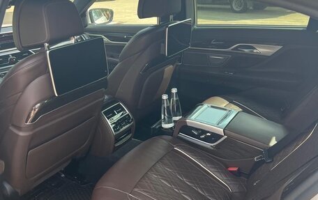 BMW 7 серия, 2020 год, 7 500 000 рублей, 14 фотография