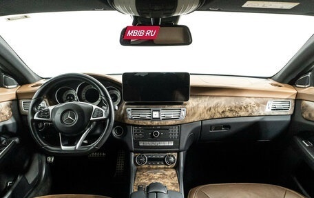 Mercedes-Benz CLS, 2016 год, 3 089 700 рублей, 13 фотография