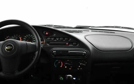 Chevrolet Niva I рестайлинг, 2016 год, 575 000 рублей, 3 фотография