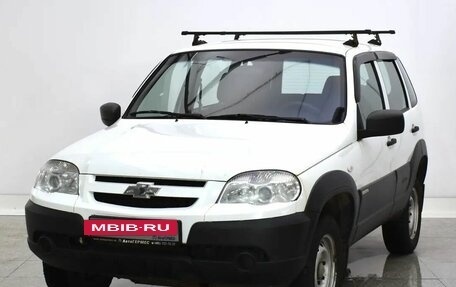 Chevrolet Niva I рестайлинг, 2016 год, 575 000 рублей, 6 фотография