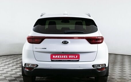 KIA Sportage IV рестайлинг, 2018 год, 1 830 000 рублей, 5 фотография