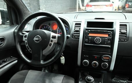 Nissan X-Trail, 2010 год, 1 350 000 рублей, 10 фотография