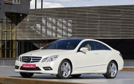 Mercedes-Benz E-Класс, 2012 год, 1 500 000 рублей, 1 фотография