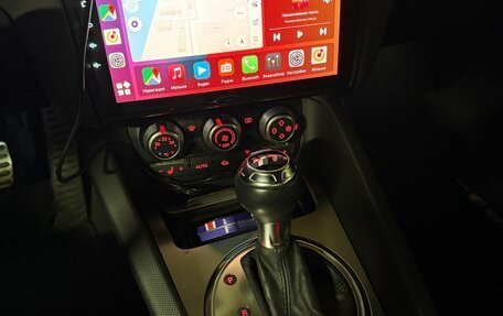 Audi TT, 2011 год, 2 299 000 рублей, 15 фотография