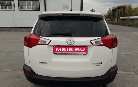 Toyota RAV4, 2013 год, 2 100 000 рублей, 6 фотография