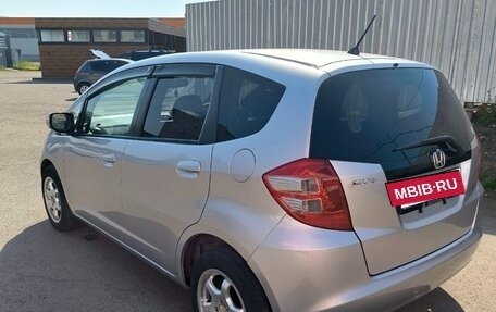 Honda Fit III, 2009 год, 695 000 рублей, 3 фотография