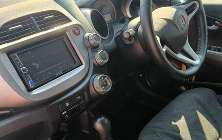 Honda Fit III, 2009 год, 695 000 рублей, 6 фотография