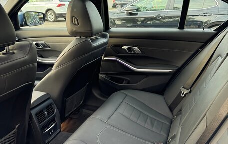 BMW 3 серия, 2020 год, 3 100 000 рублей, 12 фотография
