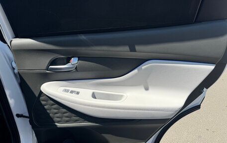 Hyundai Santa Fe IV, 2021 год, 4 150 000 рублей, 5 фотография