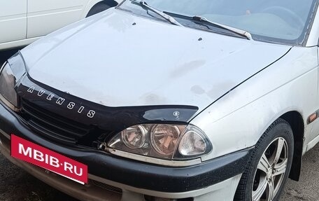 Toyota Avensis III рестайлинг, 2000 год, 170 000 рублей, 5 фотография