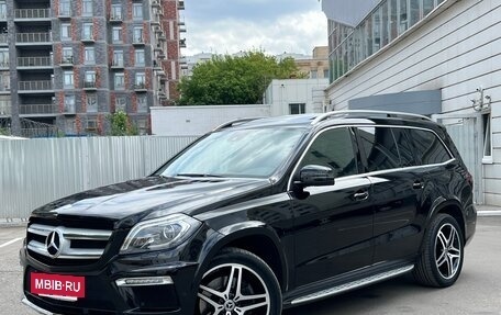 Mercedes-Benz GL-Класс, 2015 год, 3 100 000 рублей, 2 фотография