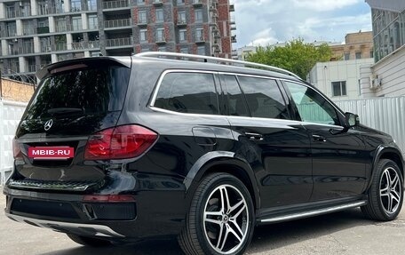 Mercedes-Benz GL-Класс, 2015 год, 3 100 000 рублей, 11 фотография