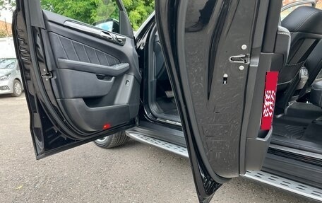 Mercedes-Benz GL-Класс, 2015 год, 3 100 000 рублей, 28 фотография