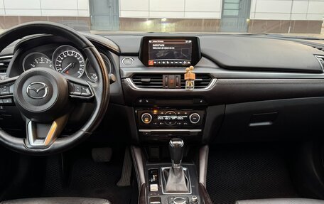 Mazda 6, 2016 год, 2 000 000 рублей, 17 фотография
