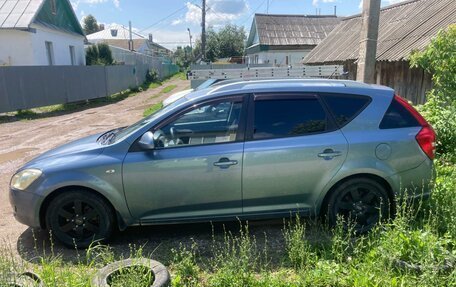 KIA cee'd I рестайлинг, 2008 год, 355 000 рублей, 21 фотография