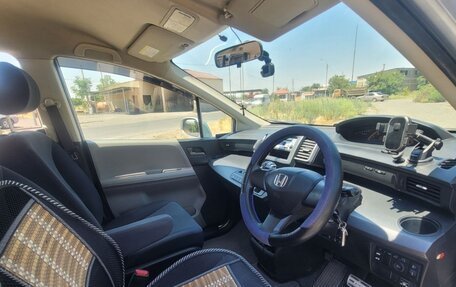 Honda Freed I, 2010 год, 800 000 рублей, 15 фотография