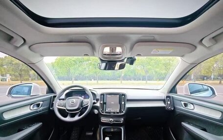 Volvo XC40 I, 2022 год, 2 450 000 рублей, 8 фотография