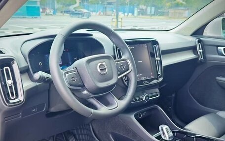 Volvo XC40 I, 2022 год, 2 450 000 рублей, 7 фотография