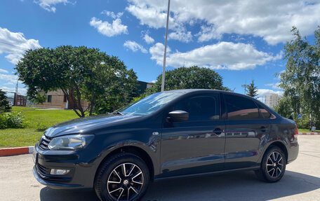 Volkswagen Polo VI (EU Market), 2015 год, 945 000 рублей, 16 фотография