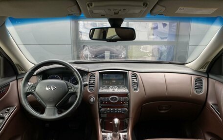 Infiniti QX50 I рестайлинг, 2013 год, 1 599 000 рублей, 13 фотография