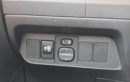 Toyota Auris II, 2008 год, 650 000 рублей, 15 фотография