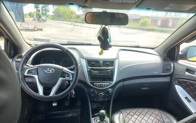 Hyundai Solaris II рестайлинг, 2013 год, 450 000 рублей, 1 фотография