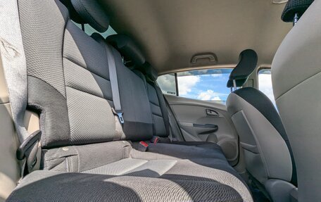 Honda Insight II рестайлинг, 2009 год, 750 000 рублей, 20 фотография