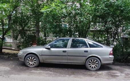 Opel Vectra B рестайлинг, 1995 год, 230 000 рублей, 1 фотография