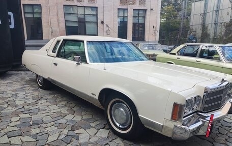 Chrysler Newport VI, 1975 год, 2 650 000 рублей, 3 фотография