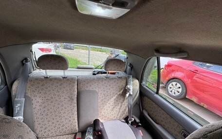 Nissan March II, 2001 год, 230 000 рублей, 16 фотография