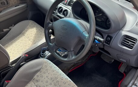 Nissan March II, 2001 год, 230 000 рублей, 18 фотография