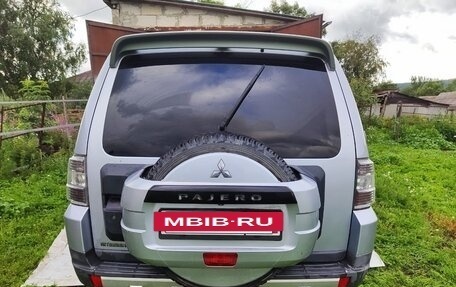Mitsubishi Pajero IV, 2008 год, 1 990 000 рублей, 5 фотография