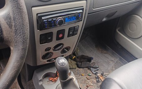 Renault Logan I, 2007 год, 220 000 рублей, 17 фотография