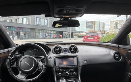 Jaguar XJ IV (X351), 2010 год, 2 120 000 рублей, 10 фотография
