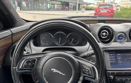 Jaguar XJ IV (X351), 2010 год, 2 120 000 рублей, 11 фотография