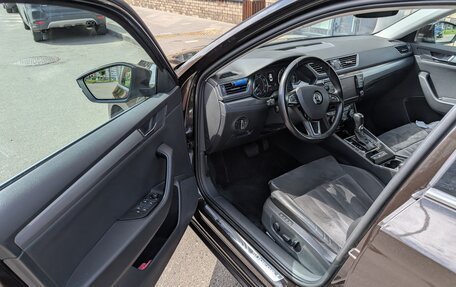 Skoda Superb III рестайлинг, 2016 год, 1 600 000 рублей, 3 фотография