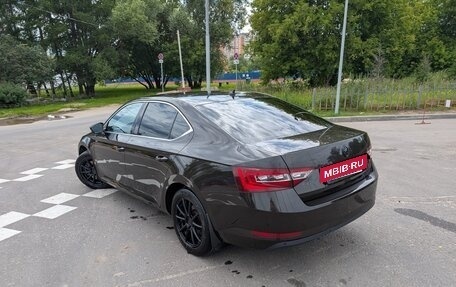 Skoda Superb III рестайлинг, 2016 год, 1 600 000 рублей, 14 фотография