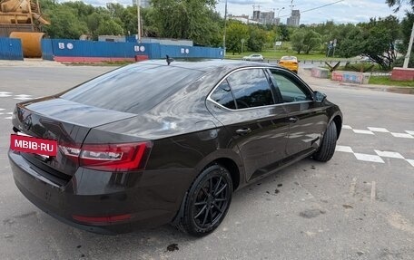 Skoda Superb III рестайлинг, 2016 год, 1 600 000 рублей, 16 фотография