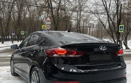 Hyundai Elantra VI рестайлинг, 2018 год, 1 600 000 рублей, 3 фотография