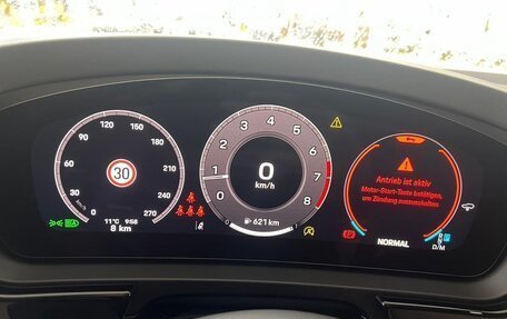 Porsche Cayenne III, 2025 год, 15 500 000 рублей, 3 фотография