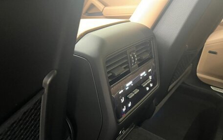 Porsche Cayenne III, 2025 год, 15 500 000 рублей, 11 фотография