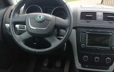 Skoda Yeti I рестайлинг, 2012 год, 650 000 рублей, 3 фотография